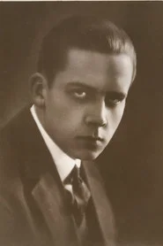 Photo of Kaarlo Angerkoski as Malakias Paavonen
