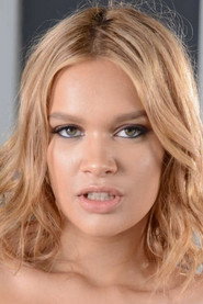Photo of Kendall Kross
