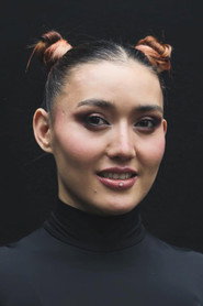 Photo of Guzalnur Uchqun as Dilber