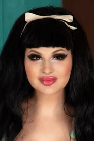 Photo of Bailey Jay
