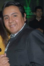 Photo of Edward Llungo as Julio Simeón - Chapulín