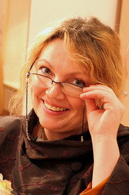 Photo of Evgeniya Smolyaninova as Тоня (полное имя — Антонина). Также исполнительница песен к фильму.