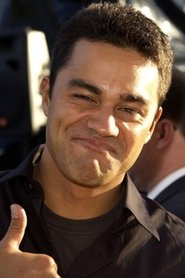 Photo of Chris Taloa as Quinn