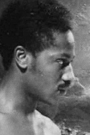 Photo of Darc Traid as Moses