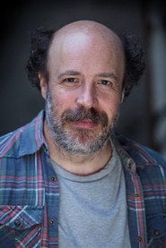Photo of Guillaume Bursztyn as Le préfet de police