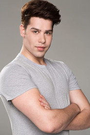 Photo of Adam Faybrem as (uncredited)