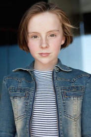 Photo of Anna Cooke as Nia