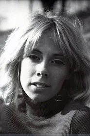 Photo of Chris Jordan as Louise White (as Cris Jordan, Chris Jordan)