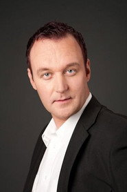 Photo of Henrik Normann as Norm / Maie / Väino