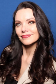 Photo of Robin Thompson as Amanda