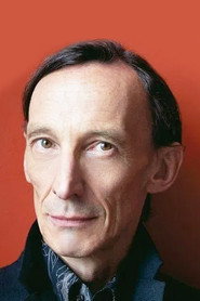 Photo of Julian Richings as Delwyn