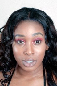 Photo of Kelly Cummings
