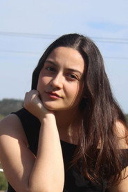 Photo of Laura Recarey as Yesi
