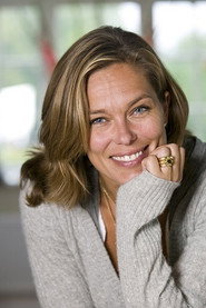 Photo of Renée Simonsen as Barbara