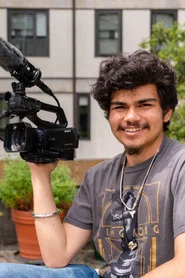 Photo of Mani Sachdeva as Extra