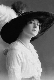 Photo of Dorrit Weixler as Lo - Fräulein Piccolo