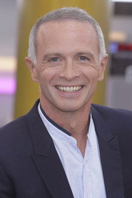 Photo of Samuel Étienne as Le présentateur du journal télévisé