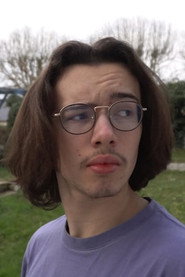 Photo of Lucas George as Le journaliste