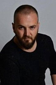 Photo of Sefa Gümuskanat as Barman