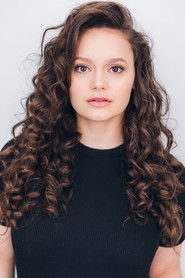 Photo of Jessica Rookeward as Giulia