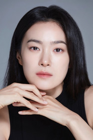 Photo of Ok Ja-yeon as Kang Ja-kyeong