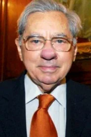 Photo of Osvaldo Bonet as Mr. White