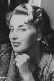 Photo of Lotte Tobisch as Senta Weiz