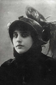 Photo of Vera Kholodnaya as Elena
