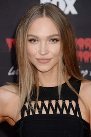 Photo of Ivy Levan as Cynthia