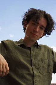 Photo of Sebastian Zufelt as Arguing Boyfriend