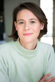 Photo of Julie Badoc as Isabelle Favereau
