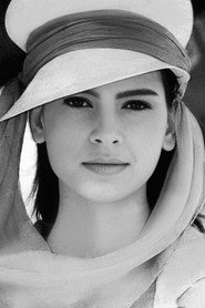 Photo of Judith Reval as Lola Zipper