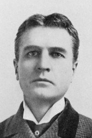Photo of William Gillette as Sherlock Holmes