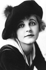 Photo of Rubye De Remer as Miriam Calverly