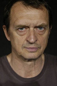 Photo of Renato Sarti as Questura director
