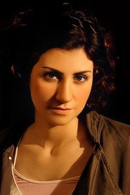 Photo of Rama Issa as Jumana