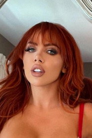 Photo of Amanda Nicole
