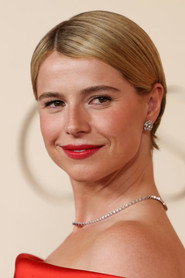 Photo of Jessie Buckley as Young Woman