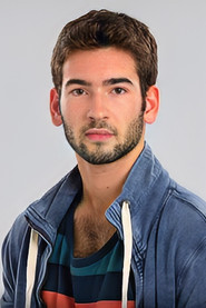 Photo of Leonardo Marques as André