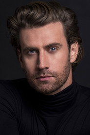 Photo of Mathieu Szymkowiak as Leon