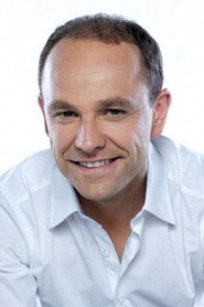 Photo of Laurent Chandemerle as Léon Dumais