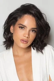 Photo of Carol Macedo