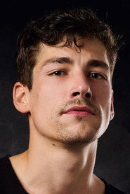 Photo of Max Gehrlinger as Basti