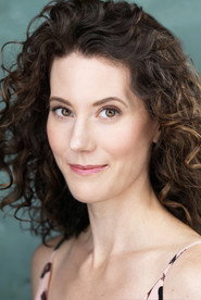 Photo of Lindsay Nance as Aunt