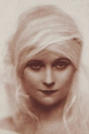 Photo of Maria Minzenti as Anna Tjomsen
