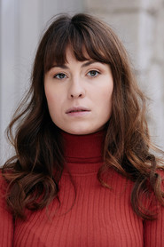 Photo of Noémie Van Cauwelaert as Lou