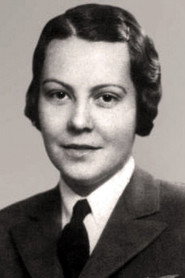 Photo of Sabiha Gökçen as Self (archive footage)