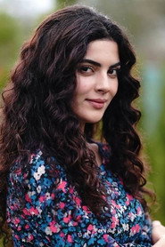Photo of Setenay Süer as Gulperi