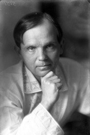 Photo of Hnat Yura as Selim-Aga, the eunuch