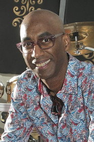Photo of Omar Hakim as Self - Drums